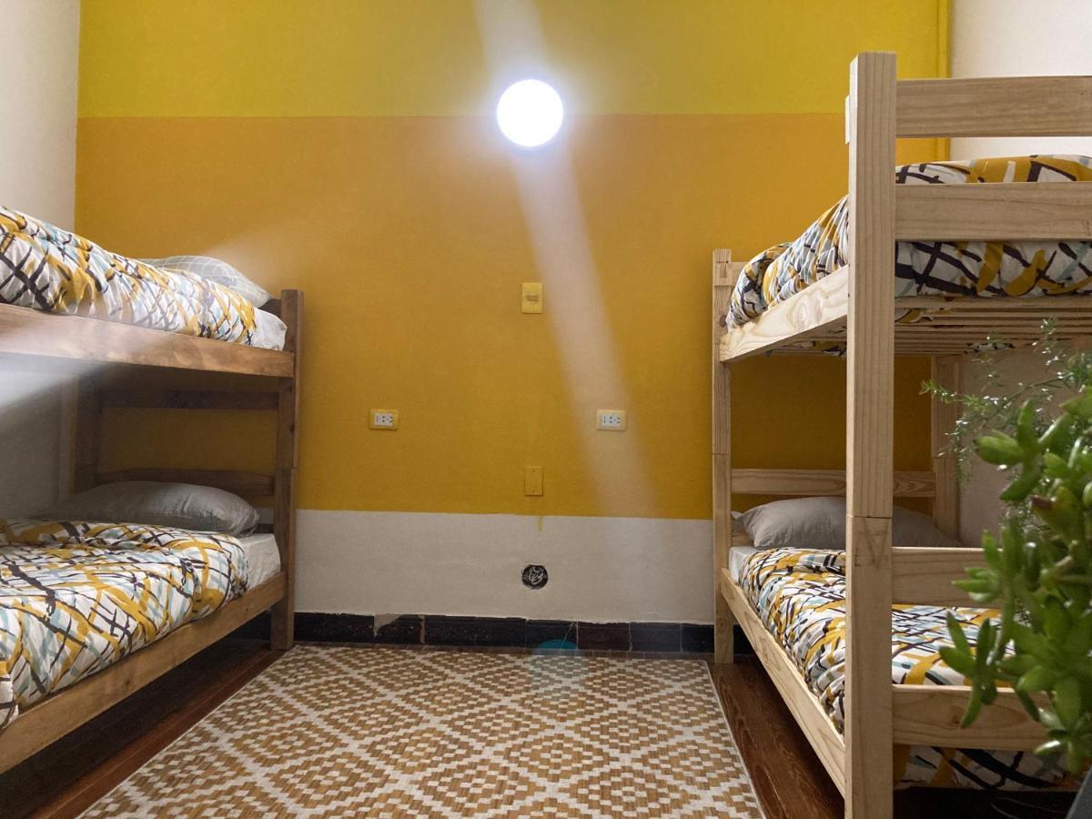 Blanes Hostel มอนเตวิเดโอ ภายนอก รูปภาพ