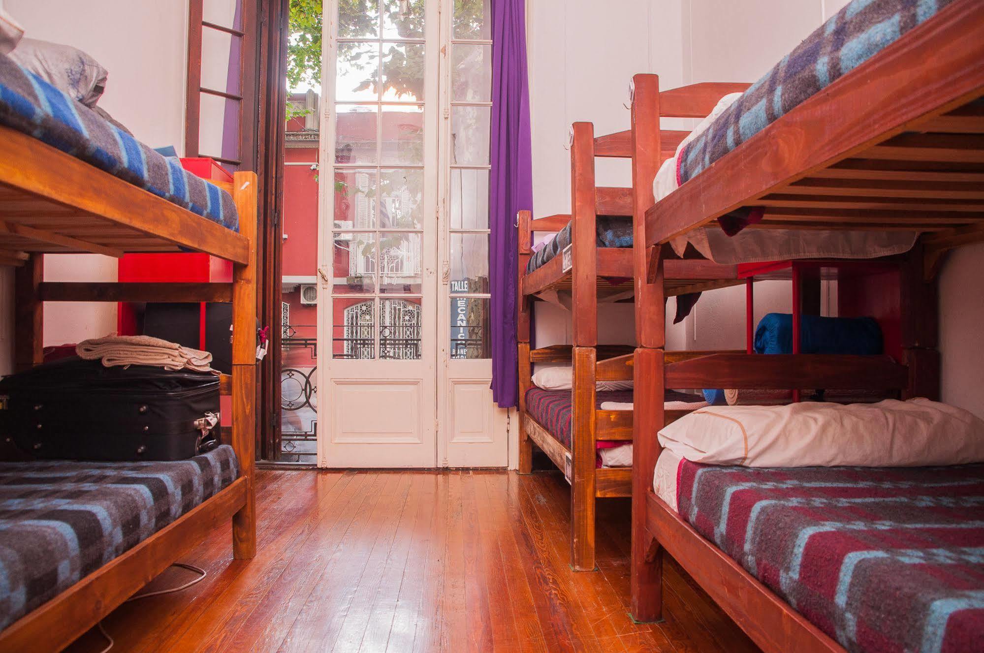 Blanes Hostel มอนเตวิเดโอ ภายนอก รูปภาพ